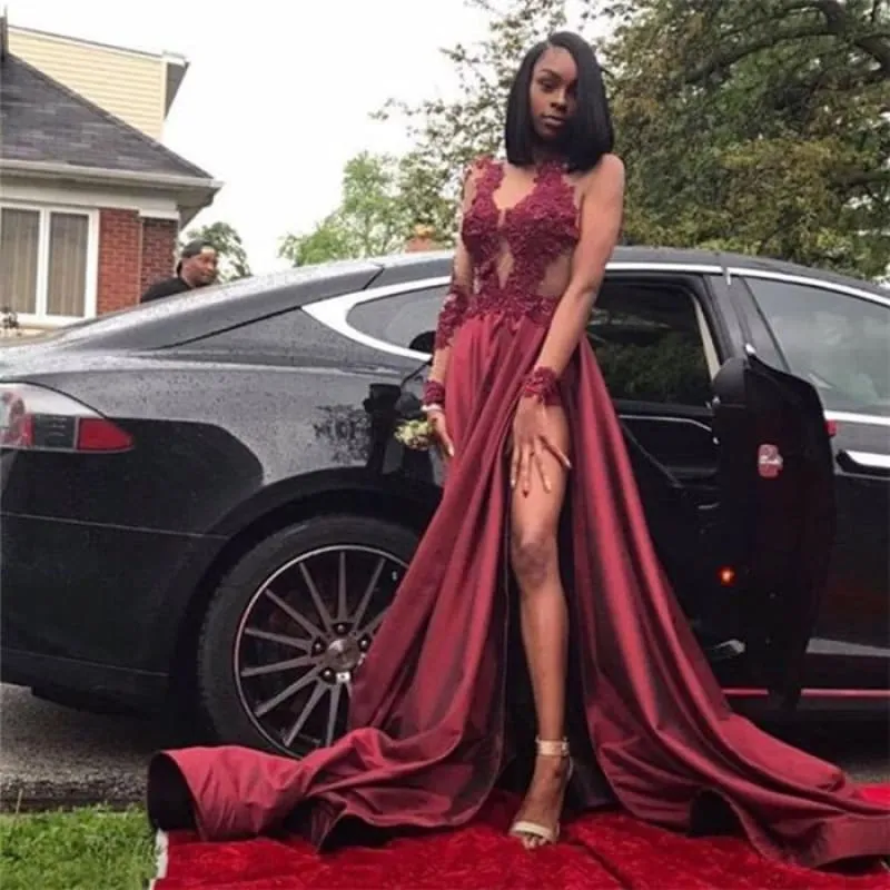 Bridelily Burgundy A-Line Long Sleeves Prom Dresses 2019 Appliques Side Slit Evening Dresses SK0107